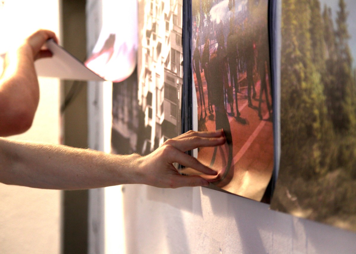 Bookdesign and Exhibition #crowdreport, part of the exhibition wut=