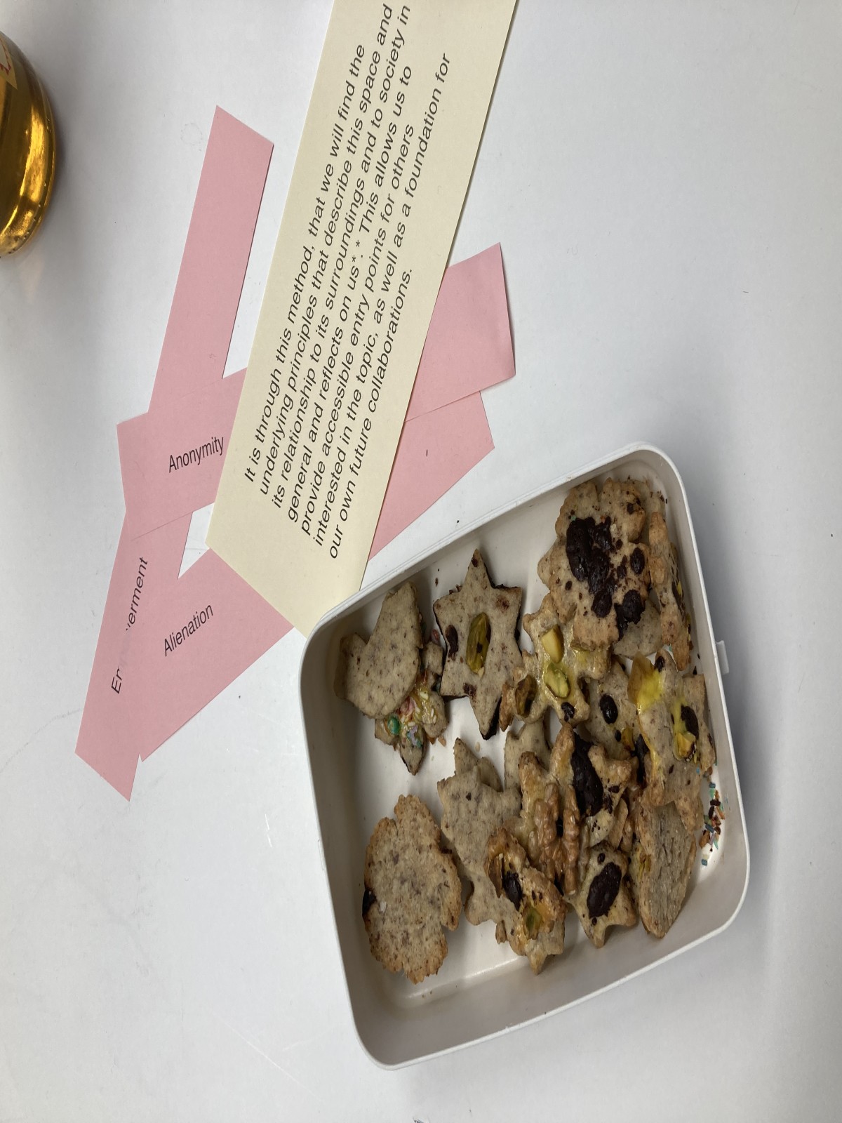 Lecture Performance and guest critique, Study group Informationdesign